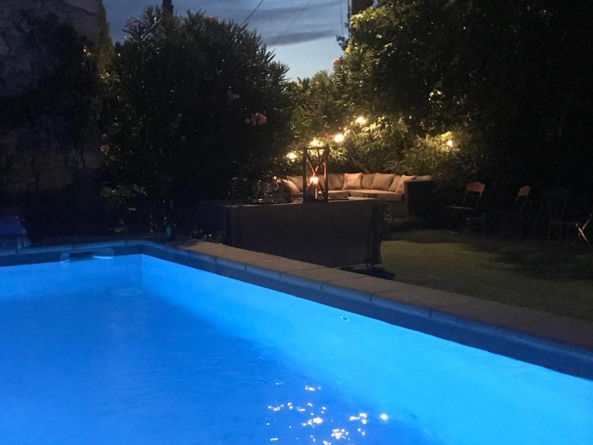 Bed and Breakfast Les Aiguieres En Provence Сюз-ла-Русс Екстер'єр фото