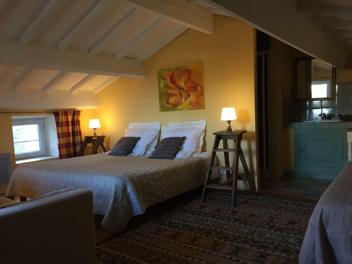 Bed and Breakfast Les Aiguieres En Provence Сюз-ла-Русс Екстер'єр фото